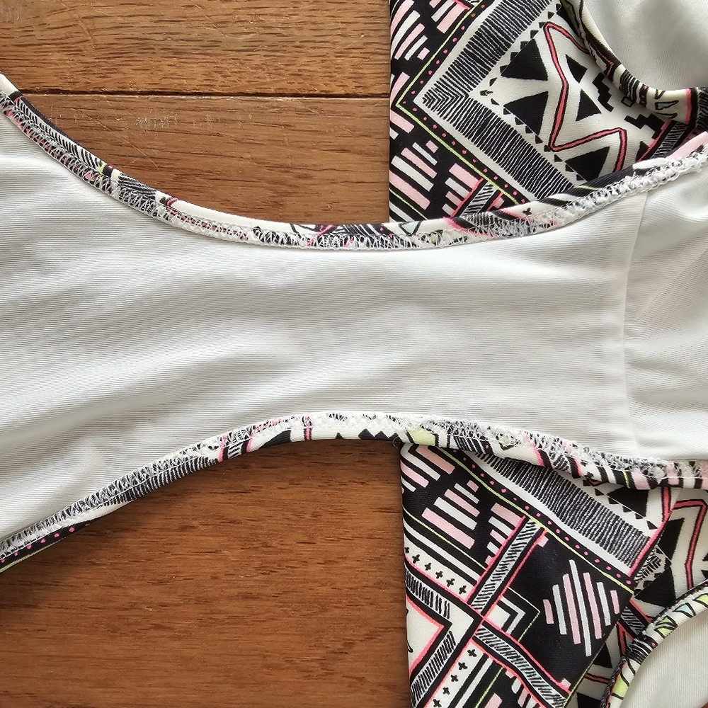 VTG PINK Victoria's Secret Boho Tribal Fringe Monokini Halter Size Medium RARE - Picture 8 of 8